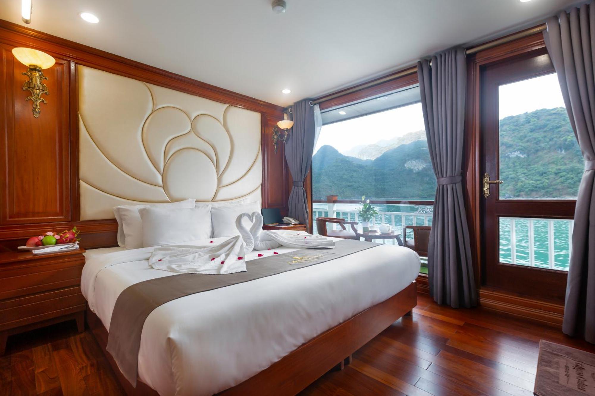 Le Journey Elegance Cruise Hotel Ха Лонг Екстериор снимка