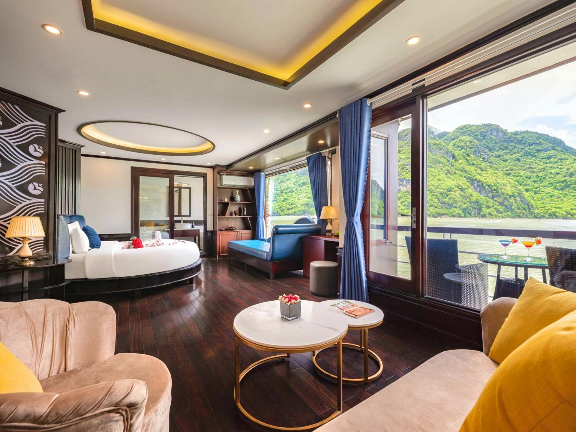 Le Journey Elegance Cruise Hotel Ха Лонг Екстериор снимка