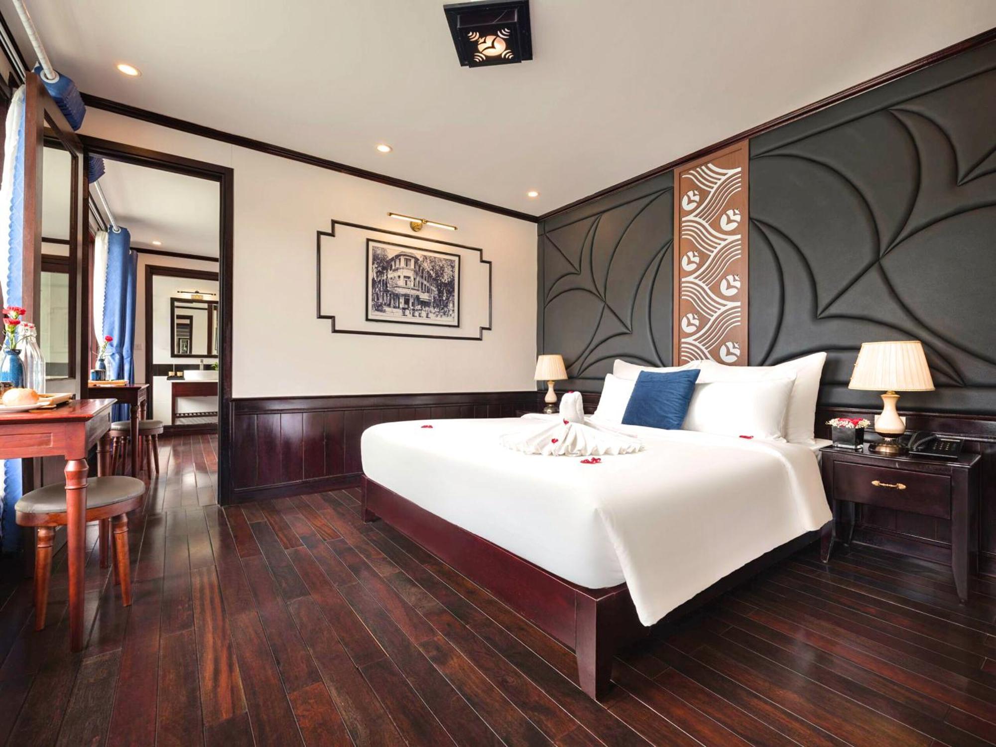 Le Journey Elegance Cruise Hotel Ха Лонг Екстериор снимка